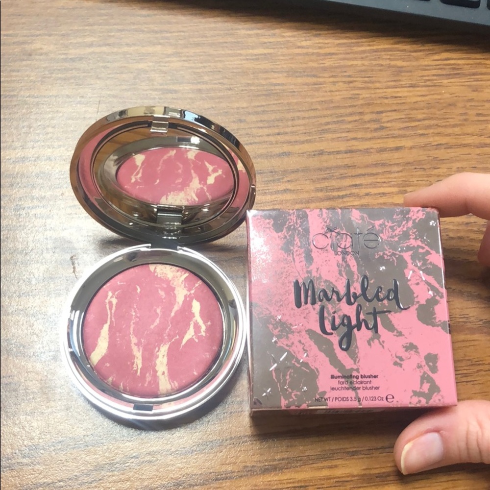 Ciate Marbled Light Illuminating Blush